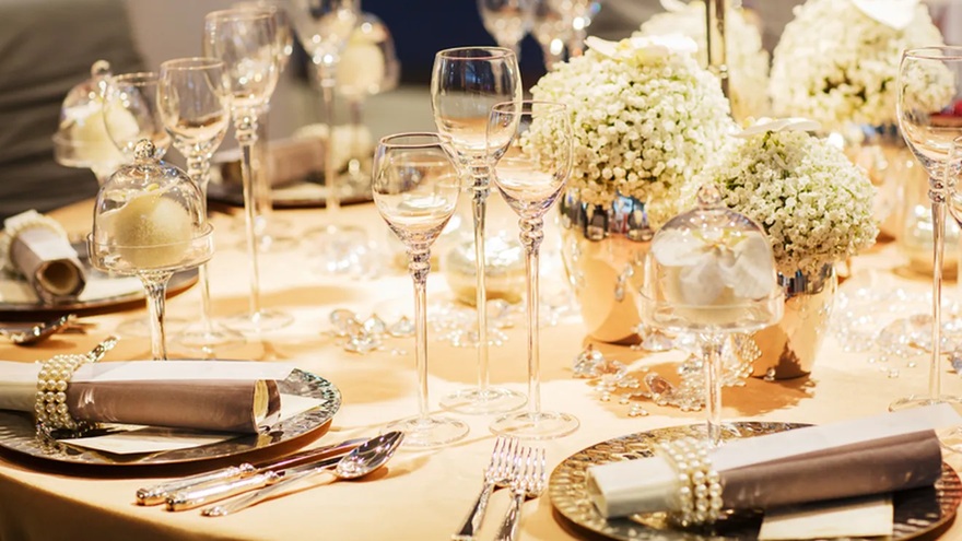 Cum sărbătoreau Paștele regii: Mese fastuoase, tradiții și secrete