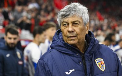 Fostul selecționer al echipei naționale de fotbal a ROMÂNIEI, MIRCEA Lucescu, a suferit un infarct în această dimineață la Spitalul Universitar din București, unde era internat de o săptămână