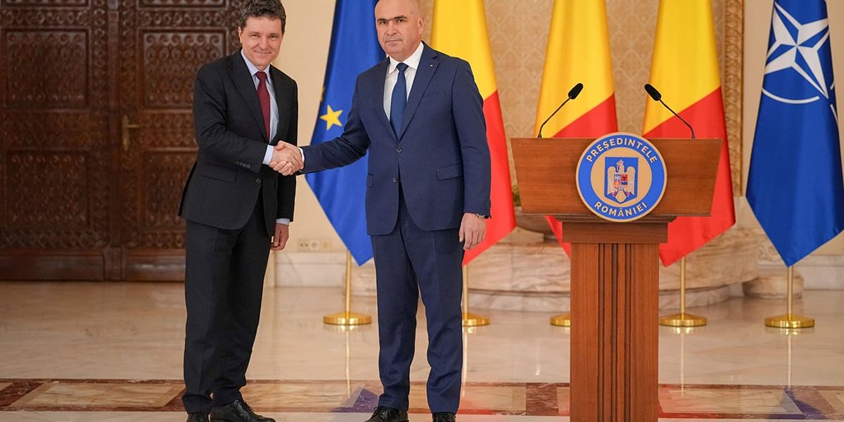 Jocul politic, în mare parte legitim: Analiză pe scena din România