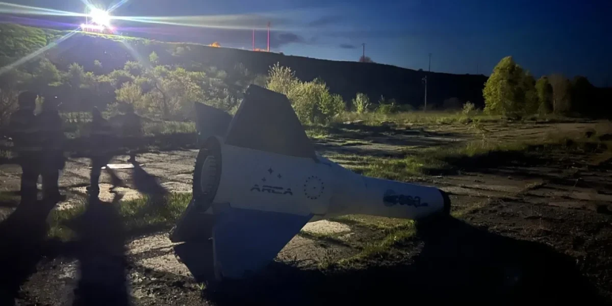 Obiect misterios, posibil de la rachetă, la Constanța: Poliție, ISU și SRI intervin