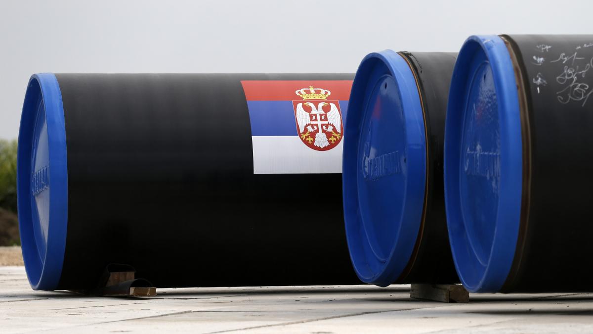 Ungaria acuză Ucraina de sabotaj la gazoductul Balkan Stream, Kiev ripostează: e o operațiune sub steag fals BUDAPESTA/Kiev – Tensiuni majore între Ungaria și Ucraina după ce autoritățile sârbe au descoperit explozibili în apropierea gazoductului Balkan Stream, care transportă gaze rusești către Ungaria prin Serbia