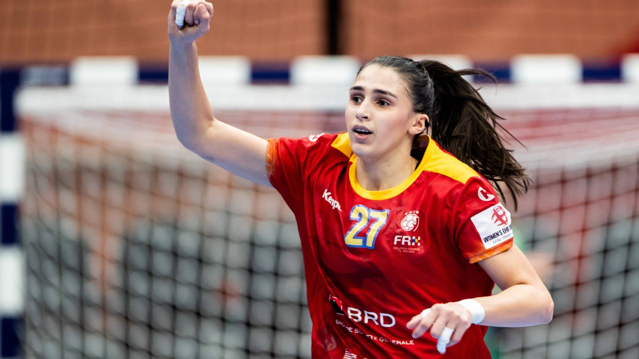 România, demolată de Norvegia în preliminariile EURO Cup: 13-28 Naționala feminină de handbal a României a suferit o înfrângere categorică în fața Norvegiei, scor 13-28, într-un meci contând pentru preliminariile EHF EURO Cup 2026