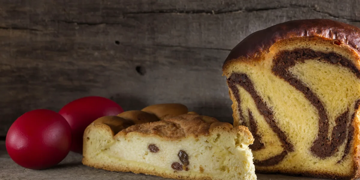 La ce temperatură se coace COZONACUL perfect? Greșeala pe care o fac MULȚI români