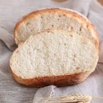 De ce pâinea te îngrașă chiar și dacă o mănânci puțin? Explicații