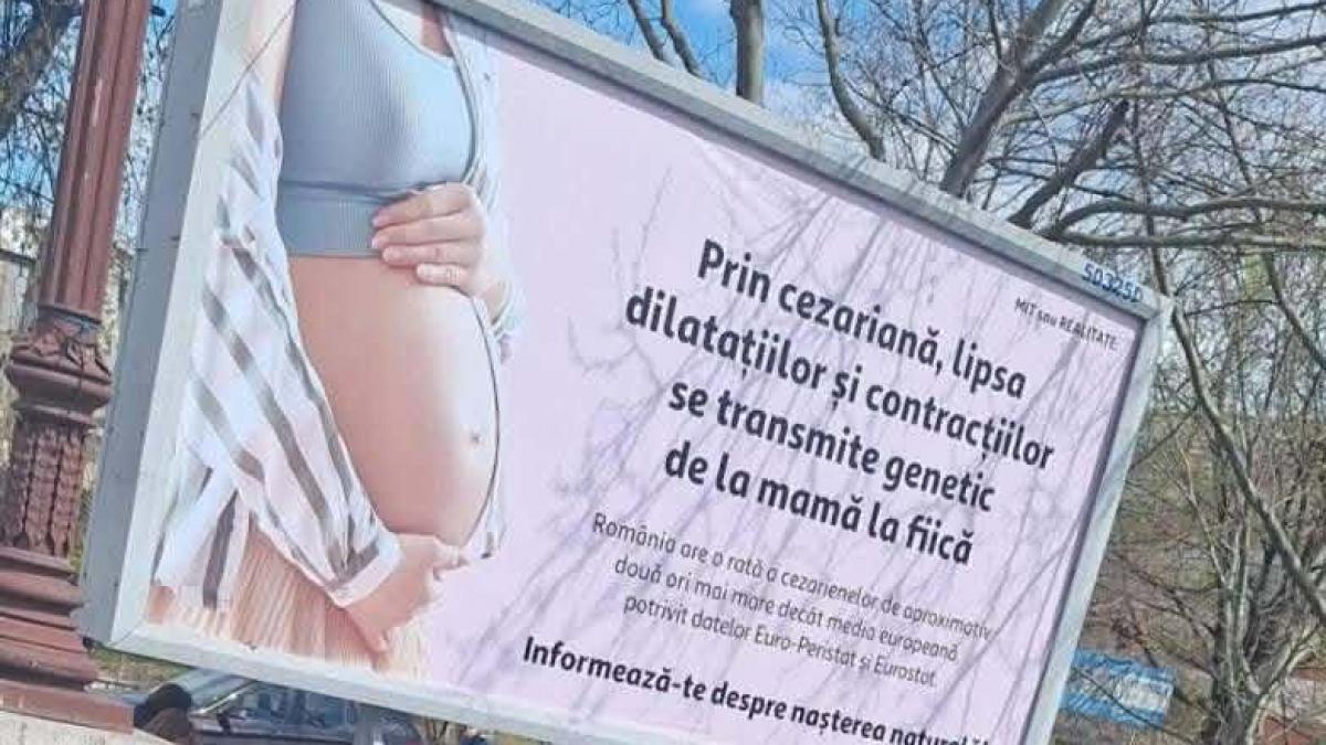 Panourile anti-cezariană în București, criticate de Colegiul Medicilor