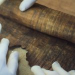 Papirus cu pasaje din Iliada, găsit în mumie egipteană