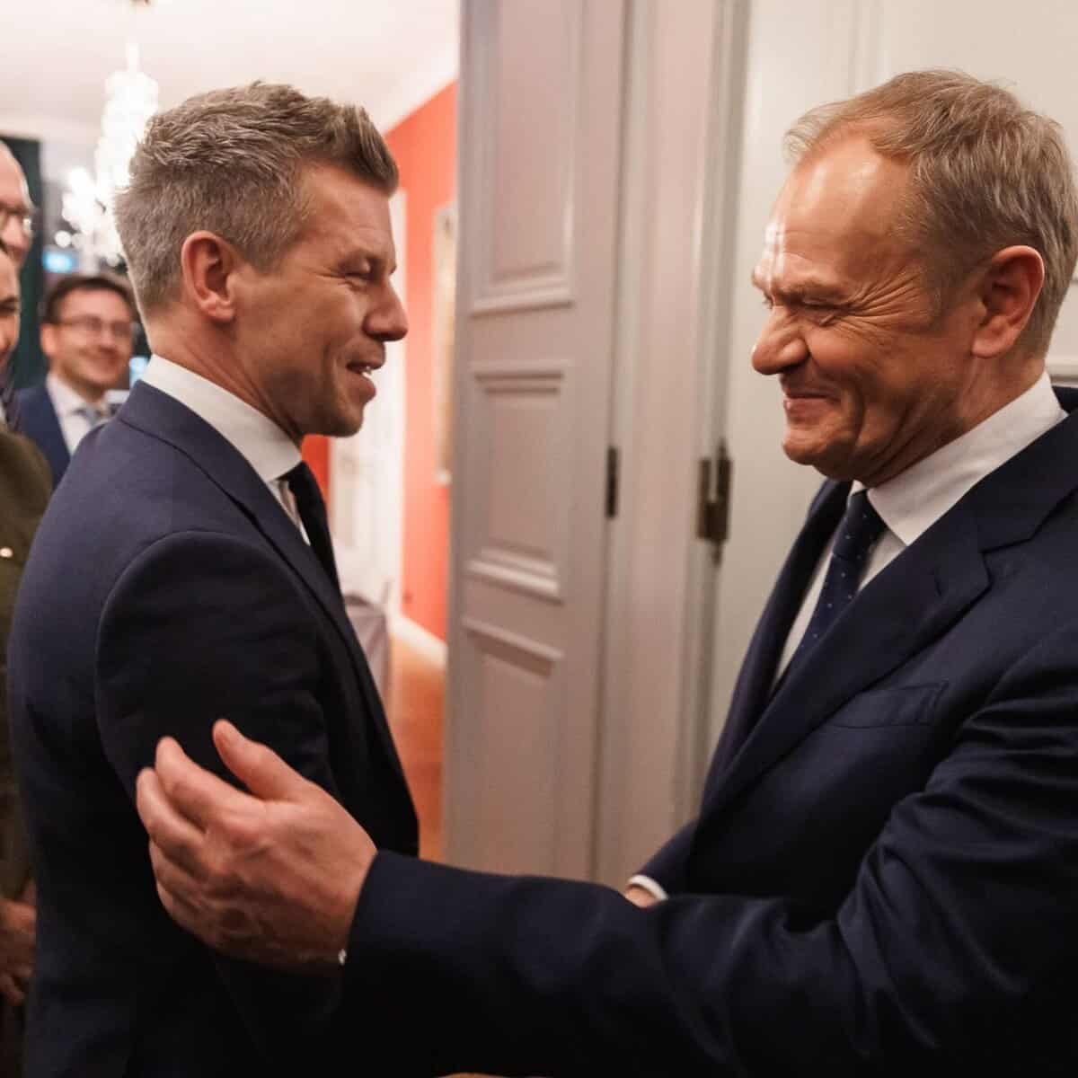 Magyar, prima vizită externă în Polonia: Bruxellesul, cheia fondurilor europene