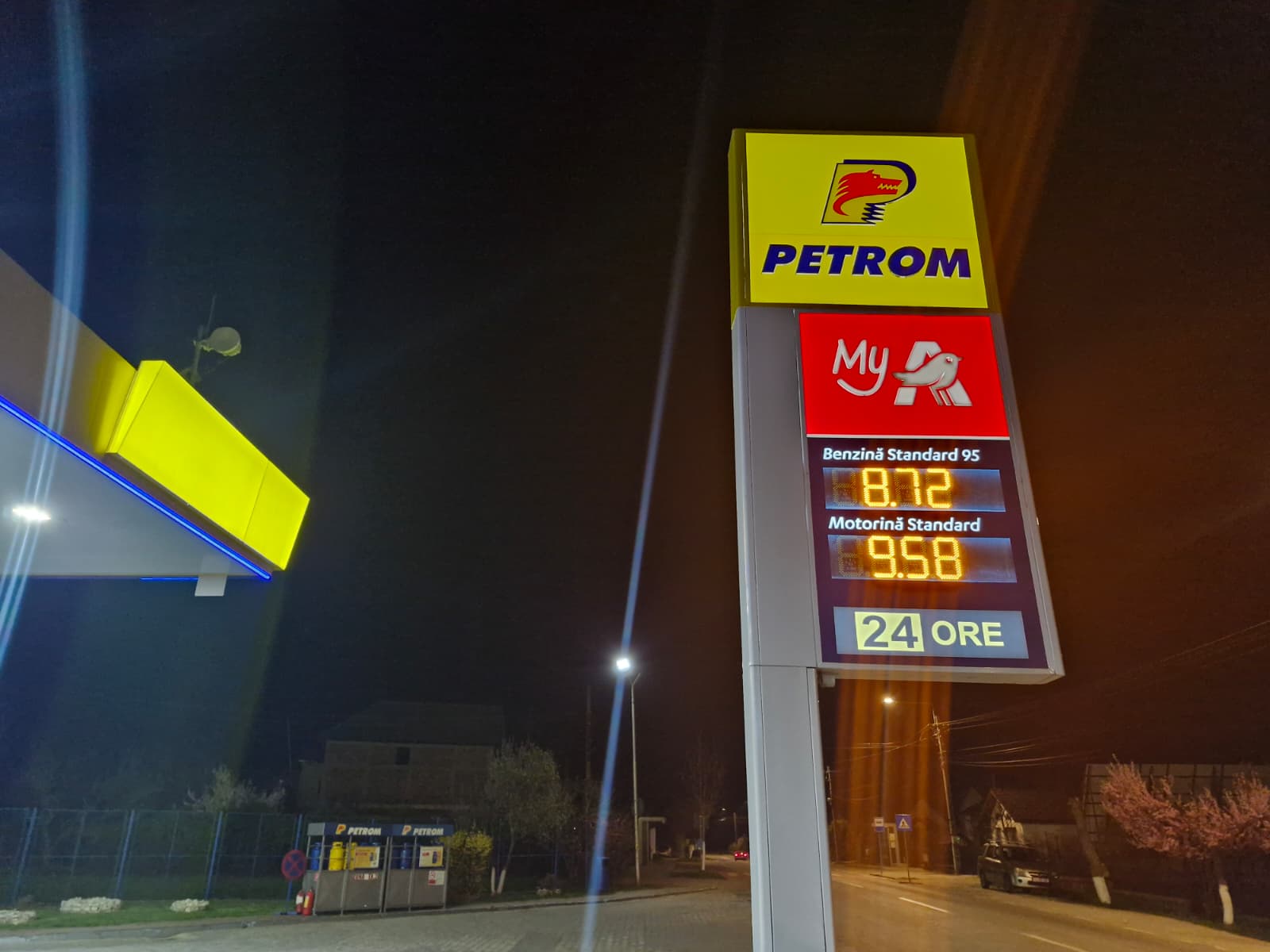 Petrom a redus prețurile la benzină și motorină, o mișcare importantă pe o piață volatilă