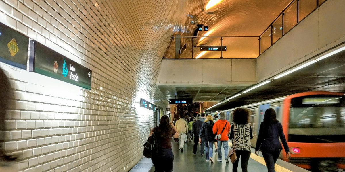 Comisia Europeană, undă verde pentru metroul din Lisabona: Reguli stricte pentru finanțare