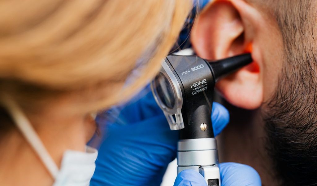 O injecție care schimbă totul: Terapie genică promite să redea auzul celor născuți cu surditate O terapie genică experimentală ar putea reprezenta un pas uriaș în tratarea surdității genetice