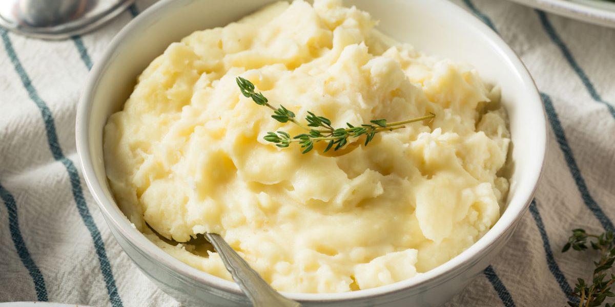 Pireu de cartofi cu secret: Un ingredient banal, gust desăvârșit! Rețeta