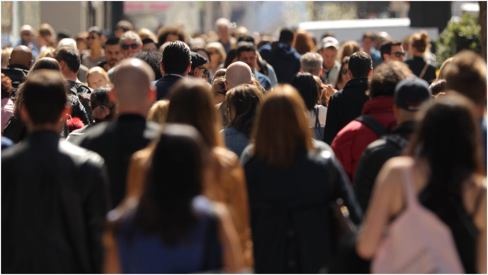 România: Populația a scăzut la 21,6 milioane de locuitori în 2026