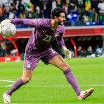 A scăpat basma curată? Portar suspendat după ce a lovit arbitrul