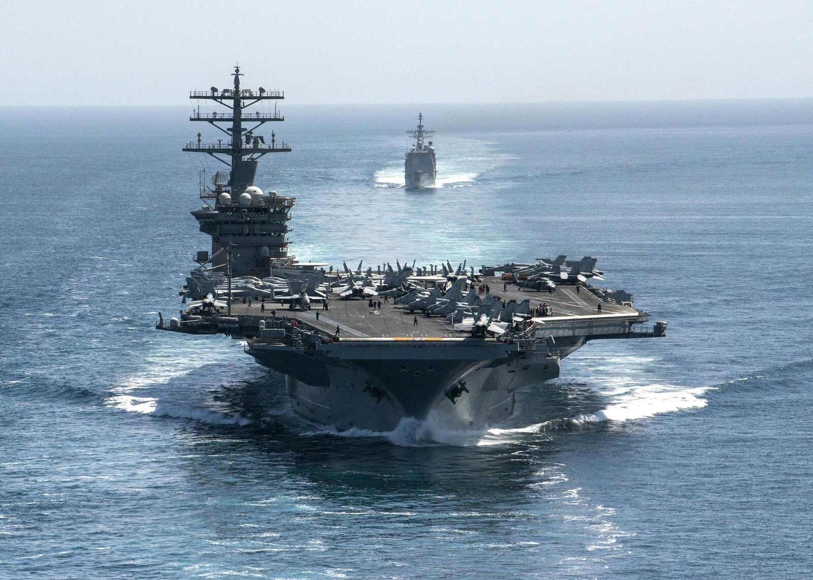 Trump, avertisment DUR Iranului după blocada: Amenințări cu scufundarea navelor SUA