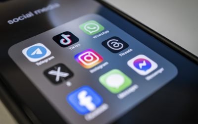 Flandra interzice accesul minorilor sub 13 ani pe rețelele sociale Guvernul din regiunea Flandra, Belgia, va impune restricții pentru ca platformele de socializare să blocheze accesul minorilor sub 13 ani