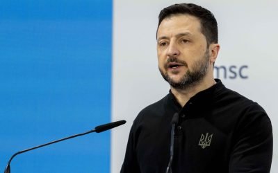 Zelenski acuză Moscova de „escaladare” după un nou atac masiv asupra Ucrainei Președintele ucrainean, Volodimir Zelenski, a condamnat ultimele atacuri rusești ca fiind o „escaladare” intenționată, Moscova refuzând astfel propunerea Kievului de încetare a focului de Paște