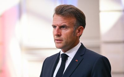Macron, lege DURĂ ANTI-INFLUENȚĂ STRĂINĂ: Precedentul România și Moldova