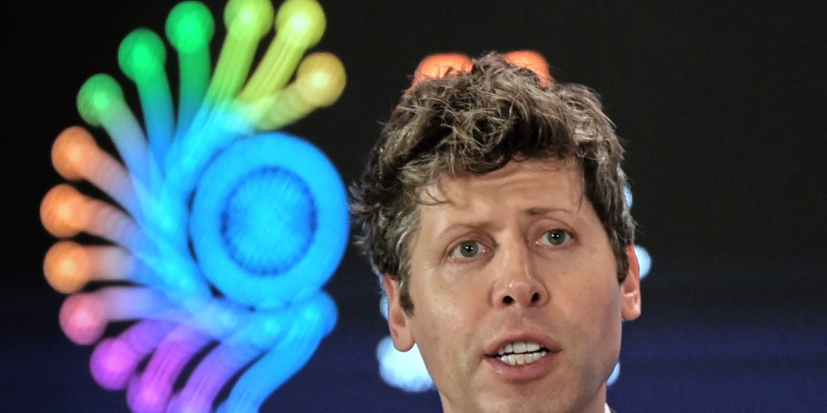 Sam Altman: Modelul Mythos, o “bombă” pentru inteligența artificială