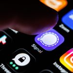 FBI recuperează mesaje Signal șterse, folosind notificările iPhone