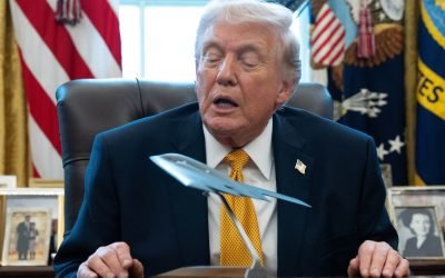 Trump: Doborârea avionului american nu afectează negocierile cu Iran Washington – Președintele american Donald Trump a declarat vineri, pentru NBC News, că doborârea unui avion de vânătoare american de către forțele iraniene nu va influența negocierile cu Iranul