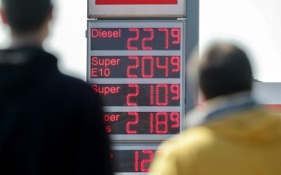 Criza energetică globală: Prețuri în creștere și măsuri de urgență în întreaga lume Stocurile de combustibili fosili în scădere și creșterea prețurilor la energie determină guvernele din întreaga lume să recurgă la măsuri extreme