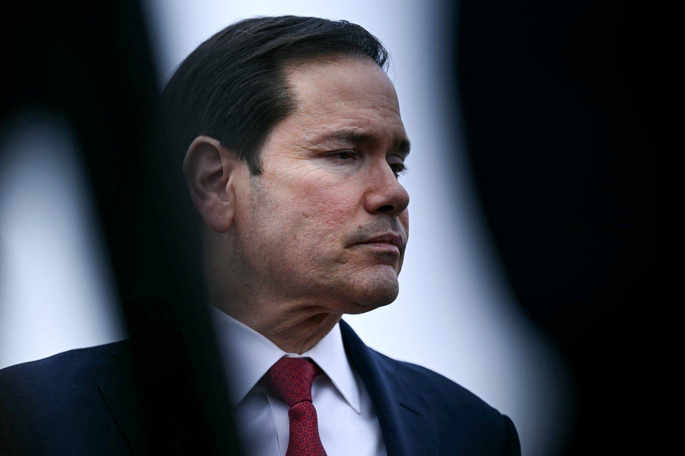 Secretarul de stat american Marco Rubio a mulțumit României pentru sprijinul acordat în operațiunile americane din Orientul Mijlociu Joi, secretarul de stat american Marco Rubio a avut o convorbire telefonică cu ministrul român de Externe, Oana Țoiu