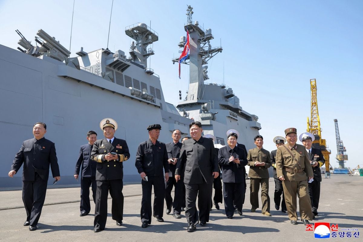 Kim Jong Un testează nava „Choe Hyon”, distrugătorul nuclear de 5.000 de tone