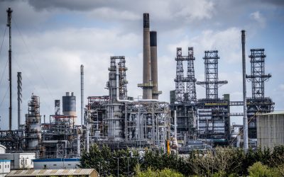 Pierdere URIAȘĂ: 50 de miliarde $ din petrol, efectul războiului cu Iranul