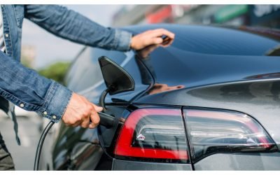 Eliminarea gratuității la parcare pentru mașinile hibride, decisă de Primăria CAPITALEI, este legală, potrivit unui comunicat al instituției