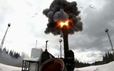 Coreea de Nord testează rachete: Mesajul dur pentru Washington de pe o navă de război