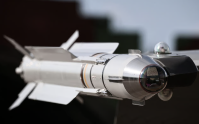 Guvernul bagă 280 mld euro în apărare: Drone kamikaze și rachete pe bandă rulantă până în 2030