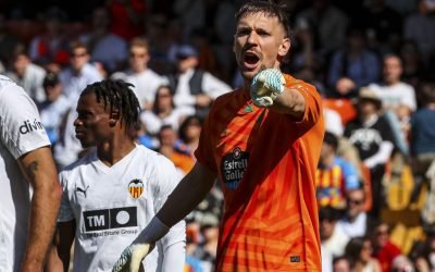 Europa League: Andrei Ionuț Radu, în dificultate la Freiburg, în timp ce Braga și Betis Sevilla au remizat Meciurile tur din sferturile de finală ale Europa League au debutat cu o partidă spectaculoasă, dar și cu emoții pentru fanii fotbalului românesc