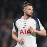Odată cu numirea lui Roberto De Zerbi ca antrenor principal al echipei Tottenham Hotspur, fundașul român Radu Drăgușin ar putea avea de suferit în ceea ce privește timpul de joc