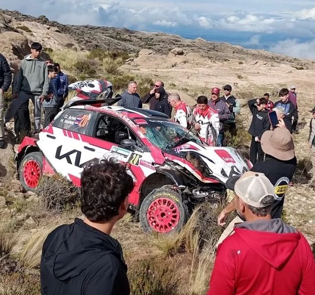 Tragedie la raliul din Argentina: Un spectator a murit, doi răniți grav