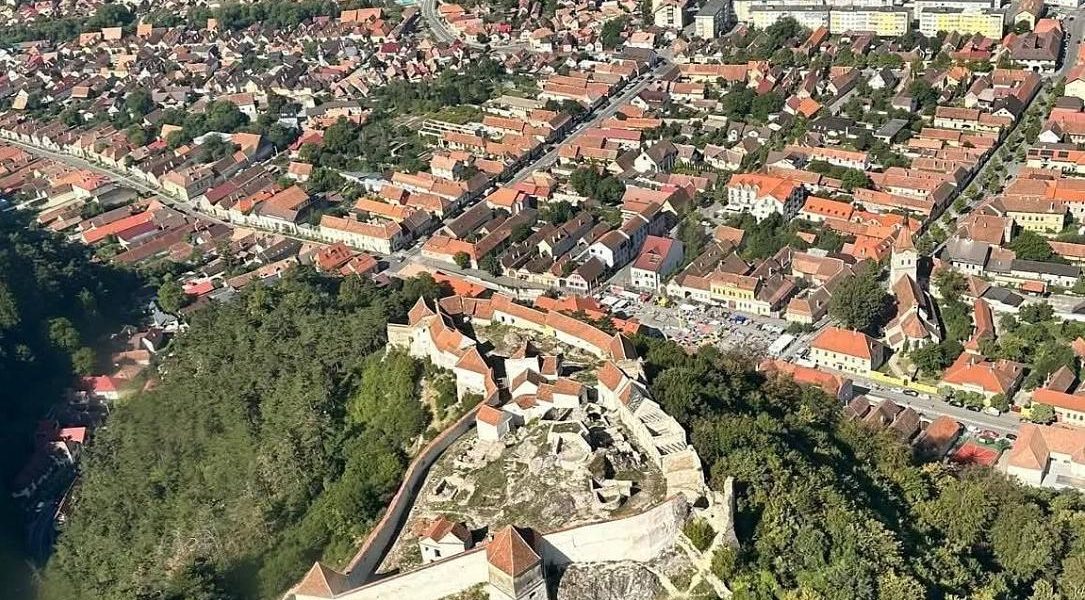 Râșnov: Fortăreața se restaurează. Primăria lansează licitație
