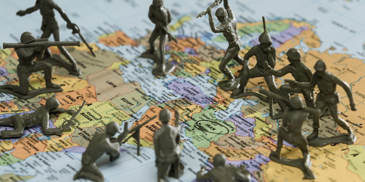 Mergem spre război Mondial: Donald Trump, factor de risc major