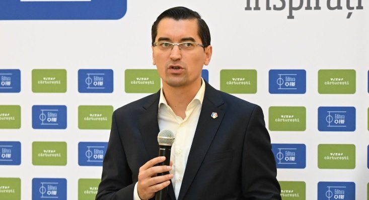 Comisia Tehnică a FRF se reunește pentru a stabili profilul viitorului selecționer București – Comisia Tehnică a Federației Române de Fotbal (FRF) se va reuni vineri, 3 aprilie, la ora 10:30, pentru a analiza situația actuală și pentru a stabili profilul viitorului selecționer al echipei naționale