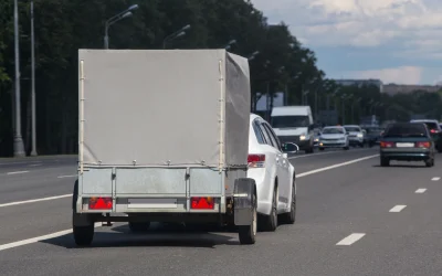 Rovinieta: Schimbări MAJORE pentru șoferii cu remorcă în România!