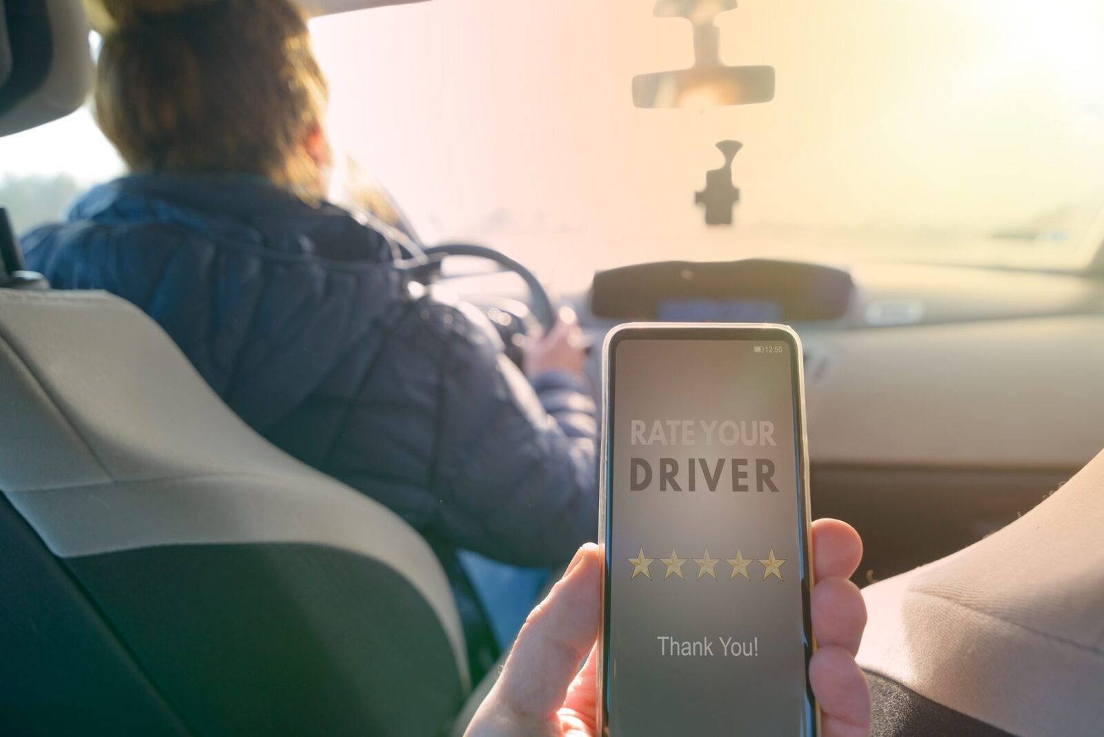 Inspectoratul Teritorial de Muncă (ITM) Cluj a amendat cu 3,8 milioane de lei firme și persoane fizice din Cluj care operează în transportul alternativ prin intermediul aplicațiilor Uber și Bolt