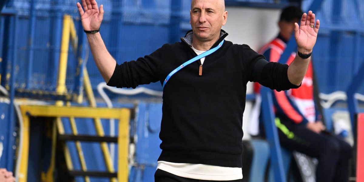 Robert Ilyeș, lacrimi în direct pentru Mircea Lucescu la TV!