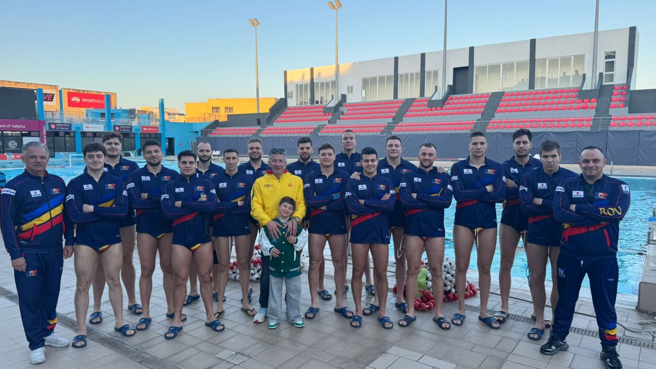 România învinge Slovacia la debutul în Cupa Mondială de Polo Naționala de polo masculin a României a debutat cu dreptul la Cupa Mondială din Malta, învingând Slovacia cu scorul de 14-9