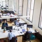 Liberalii vor încă o zi liberă legală pentru români! Proiect depus