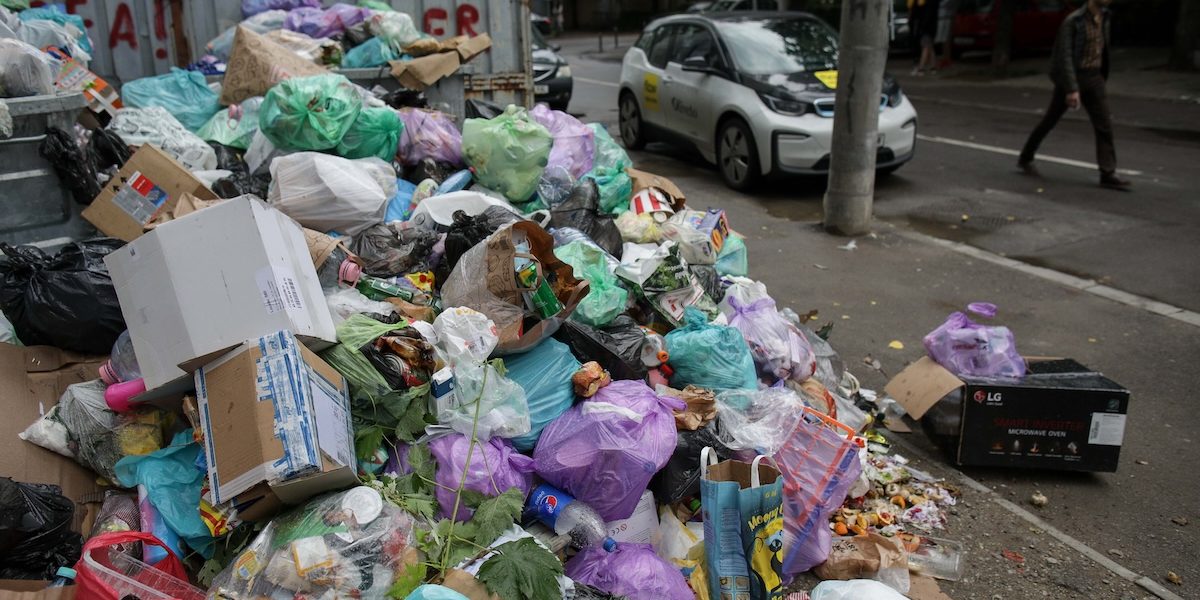 Sectorul 1: Nouă firmă de salubrizare? Se decide în Consiliul Local București