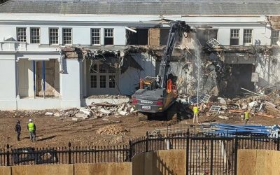 Lucrările lui Donald Trump, blocate: Ce urmează în aripa demolată a Casei Albe?