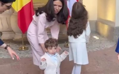 Președintele Nicușor Dan a dezvăluit, miercuri, o perspectivă inedită asupra preferințelor fiicei sale în ceea ce privește arta teatrală, oferind totodată o incursiune în propria sa viziune despre rolul public