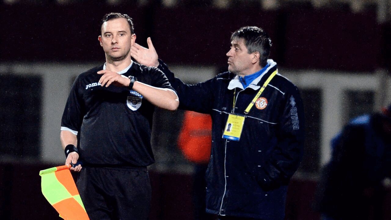 Cristian Popovici, promotorul Botoșaniului în Liga 1, preia CSM Adjud Antrenorul Cristian Popovici, cel care a condus FC Botoșani către promovarea în Liga 1 în sezonul 2012/2013, a semnat cu CSM Adjud, echipă nou-promovată în Liga 3