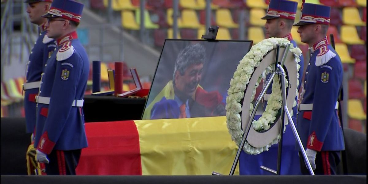 Gest URÂT la meciul FCSB – Oțelul: Ce s-a întâmplat, în timpul minutului de reculegere pentru Mircea Lucescu