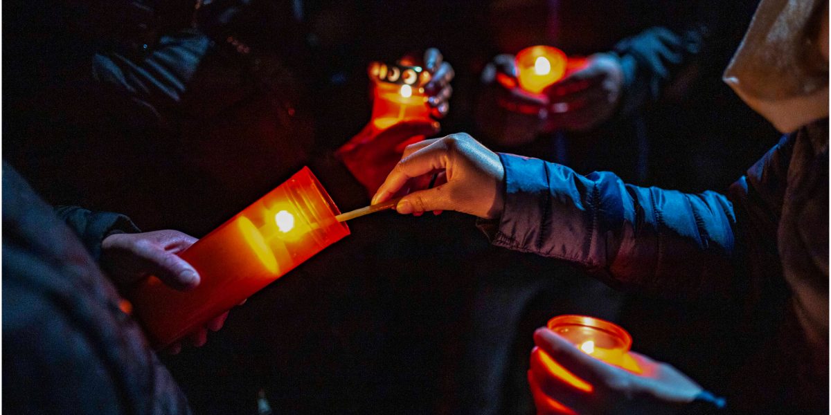 De ce sărbătorim Paștele la miezul nopții? Explicații de la preoți la Europa FM