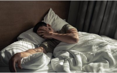 Românii, cu ochii-n lacrimi: Grijile economice le fură somnul