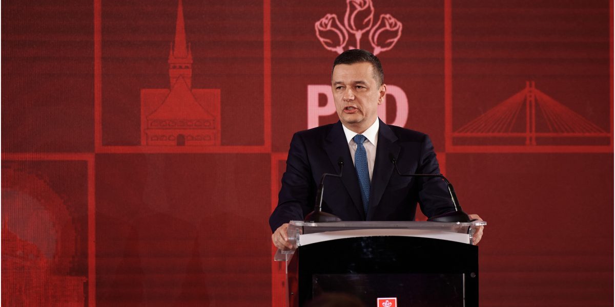 Petreanu: PSD pune în pericol 10 miliarde de euro din PNRR, „cadou”